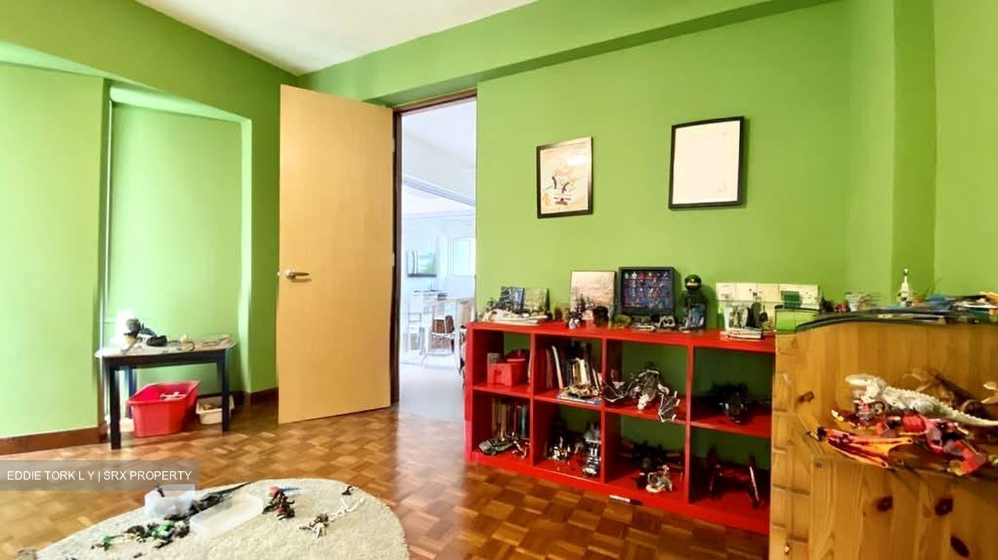 Pine Grove (D21), Condominium #565642991